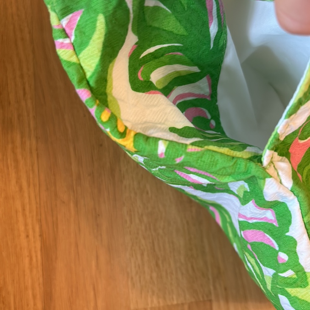 Lilly Pulitzer White Seeing Pink, Green, Yellow Elephant Callahan Shorts Size 00 - Picture 7 of 14